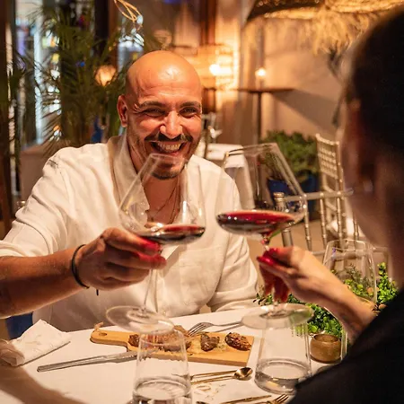 酒店 Opus One Luxury & Wine 法鲁区